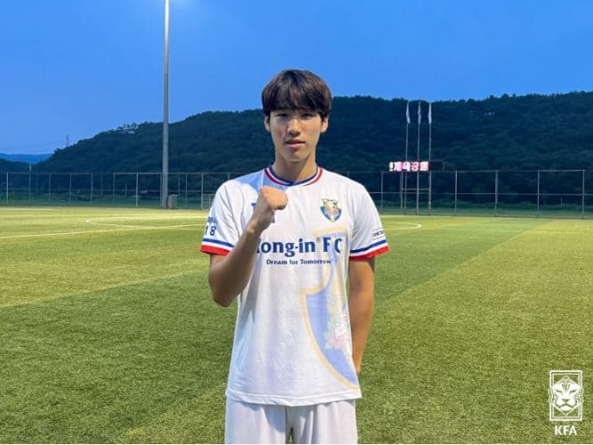 '공격형 수비수’ 이재준 “감독님 말 듣고 멀티골 넣어"  23-07-10 14:17